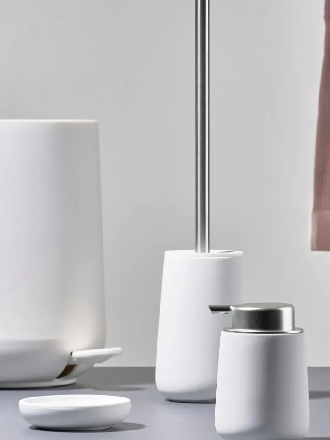 Jabonera de porcelana Nova One