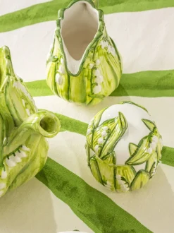 Lechera pintada a mano Lily of the Valley