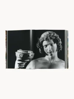 Libro ilustrado Michelangelo. Complete Works
