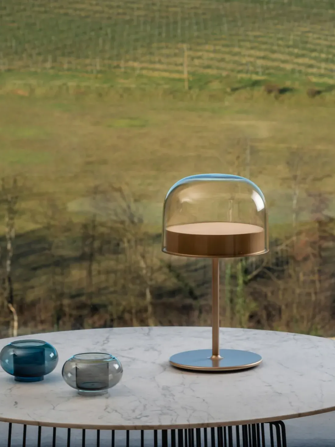 Lámpara de mesa artesanal LED regulable Equatore