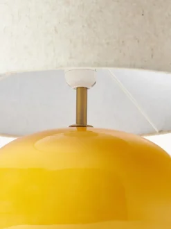 Lámpara de mesa de cerámica Marin