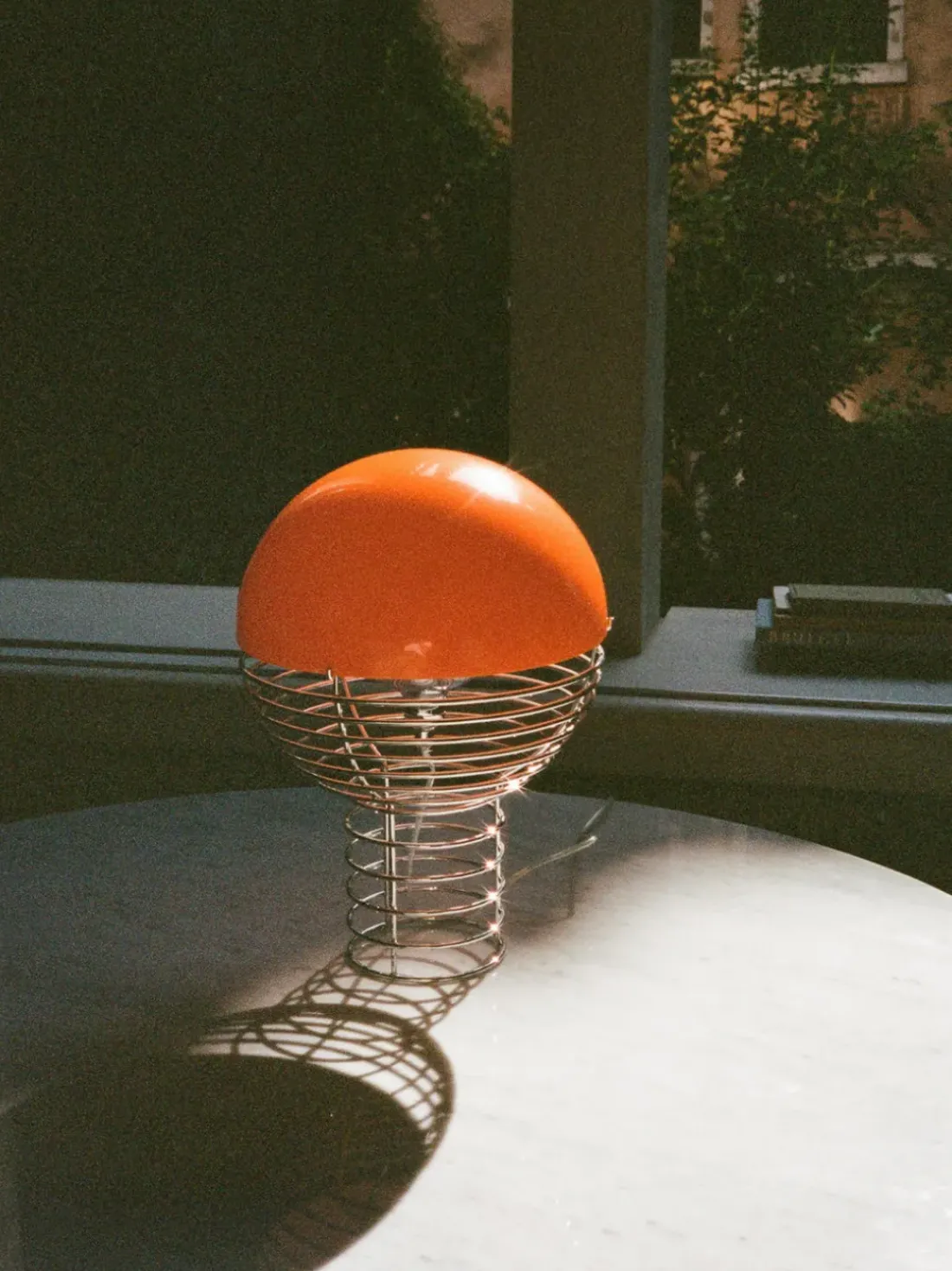 Lámpara de mesa de diseño Verner Panton Wire