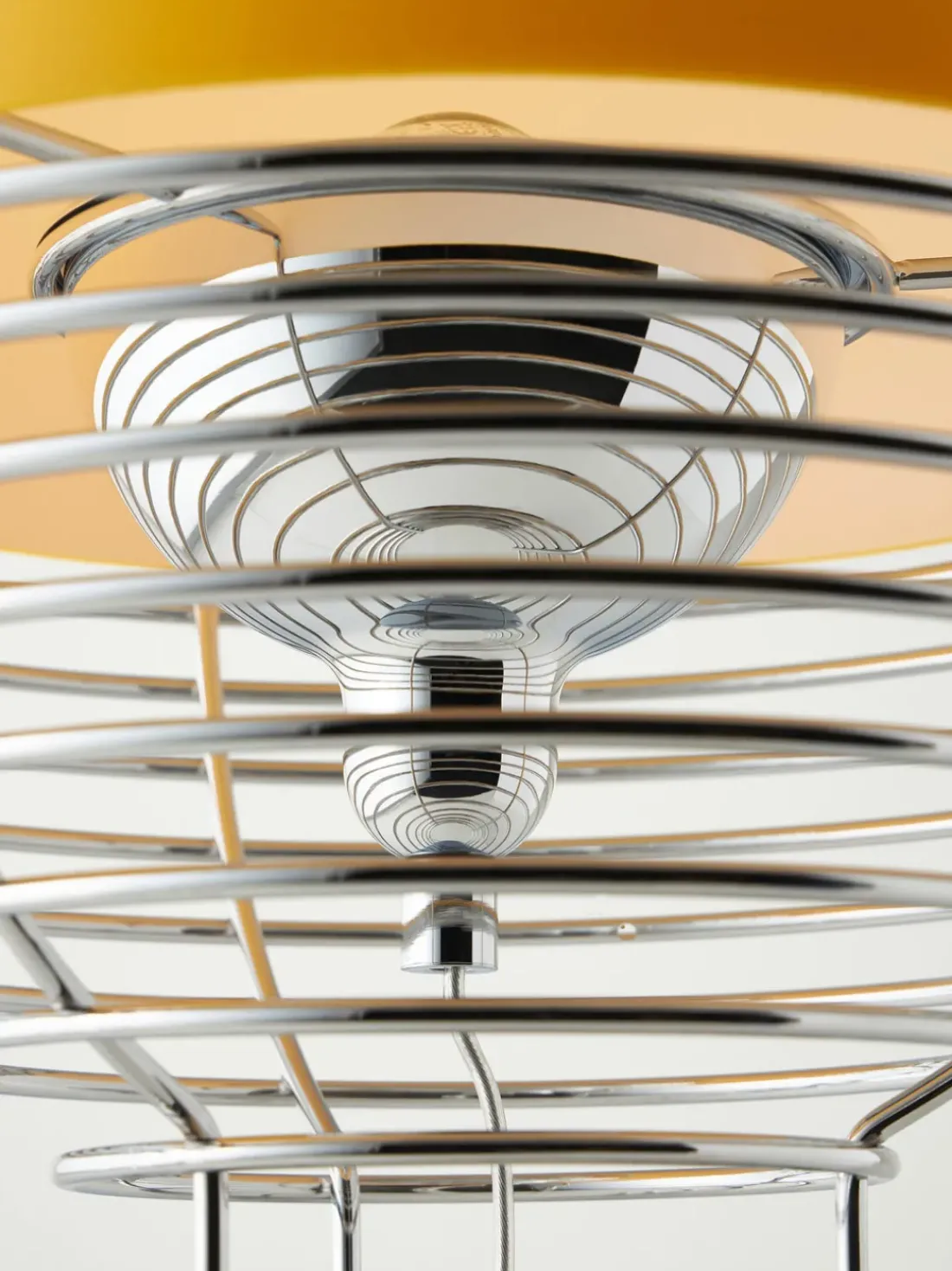 Lámpara de mesa de diseño Verner Panton Wire