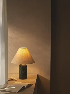 Lámpara de mesa de mármol Gia