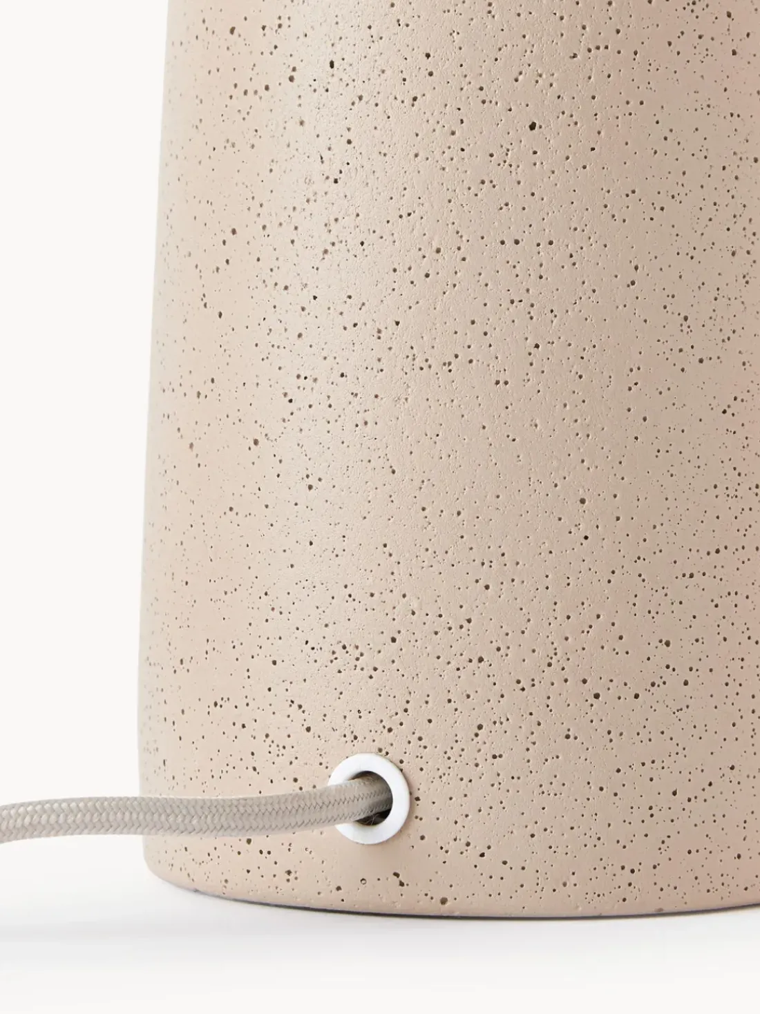 Lámpara de mesa grande con base de cemento Kaya