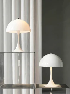 Lámpara de mesa LED Panthella 250, diseño Verner Panton