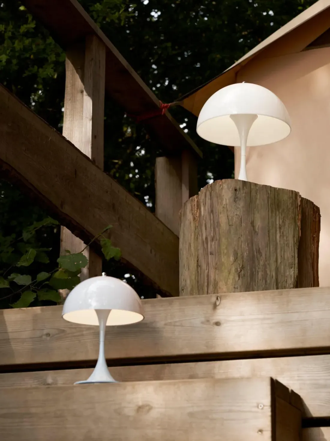 Lámpara de mesa LED Panthella de diseño Verner Panton, 34 cm