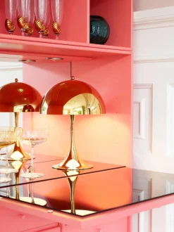 Lámpara de mesa LED Panthella, de diseño Verner Panton