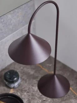 Lámpara de mesa LED para exterior regulable Grasp, pórtatil
