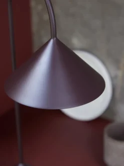 Lámpara de mesa LED para exterior regulable Grasp, pórtatil