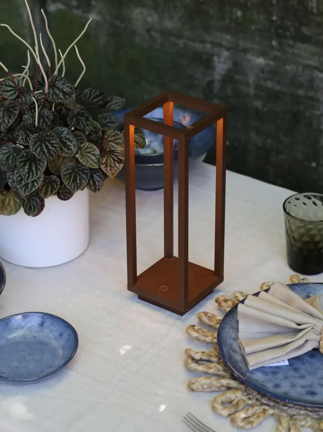 Lámpara de mesa LED portátil regulable Home Pro