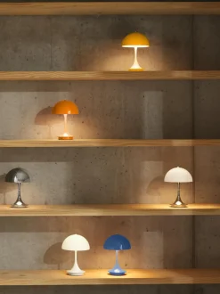Lámpara de mesa LED regulable Panthella de diseño Verner Panton, 24 cm, portátil