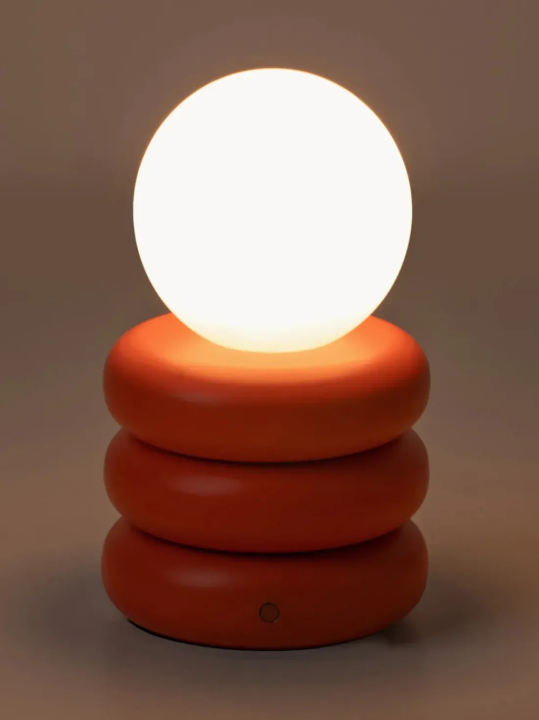 Lámpara de mesa pequeña LED Tube, portátil y con conexión USB