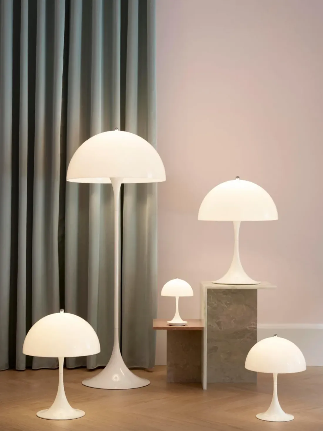 Lámpara de pie pequeña Panthella de diseño Verner Panton