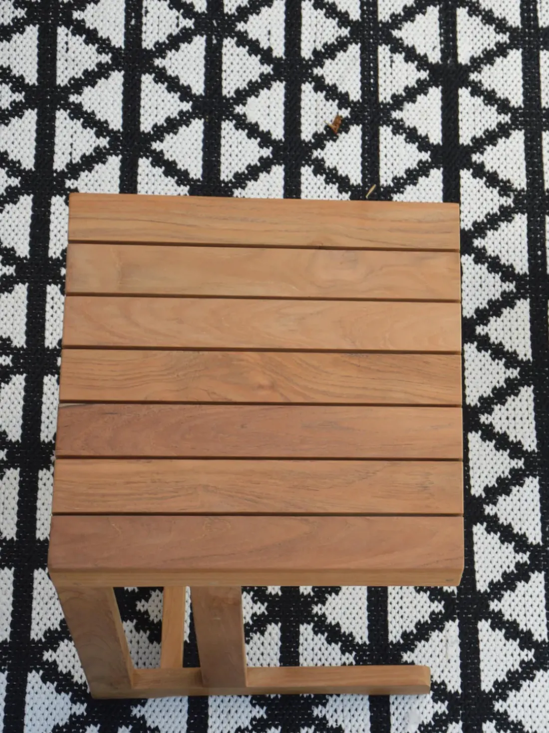 Mesa auxiliar de jardín de madera de teca Cero, 55 cm
