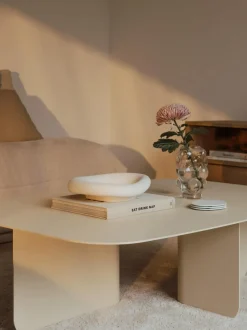 Mesa de centro artesanal Livia