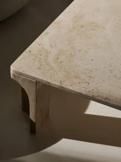 Mesa de centro de travertino Doric, 140 cm
