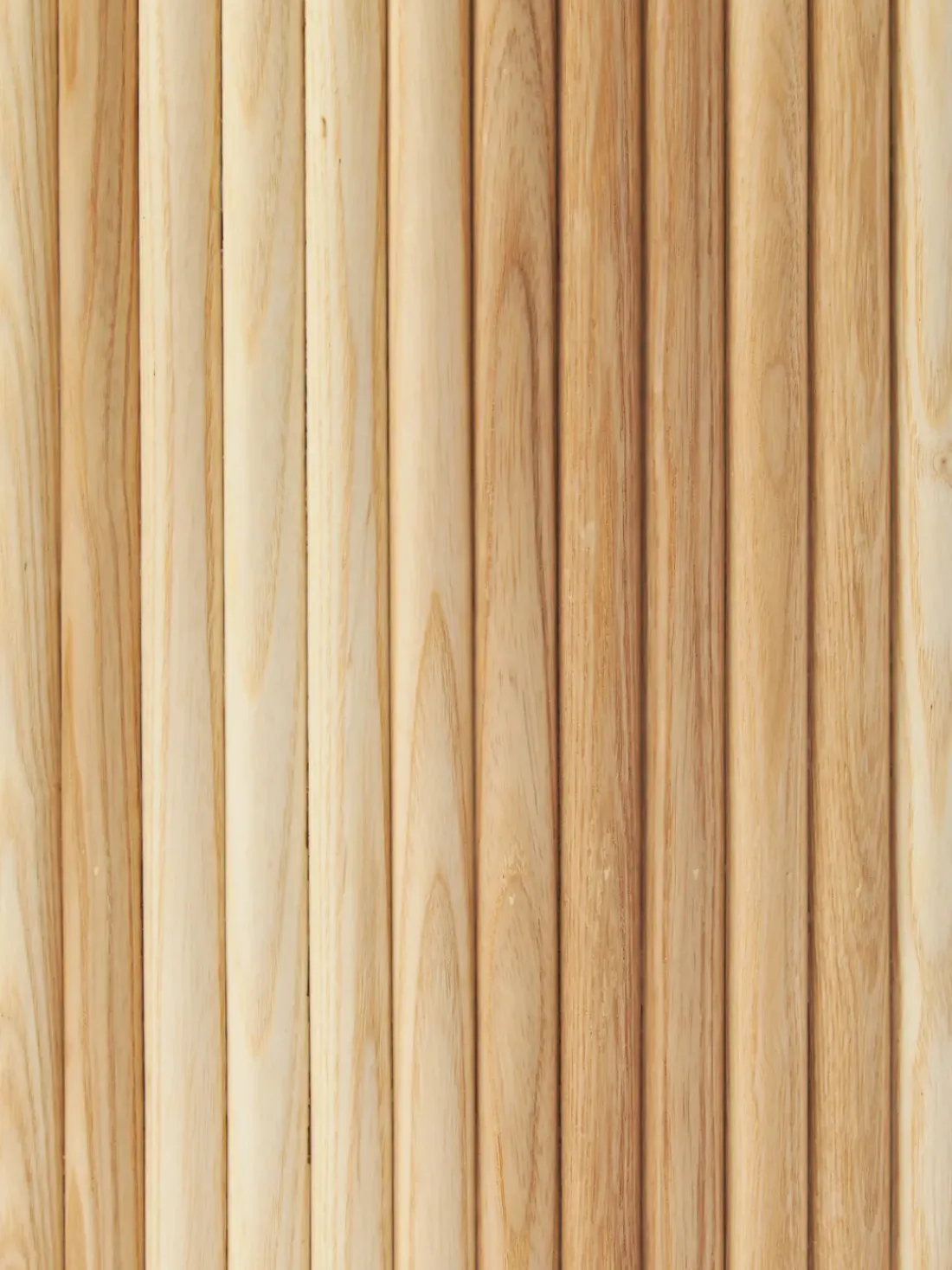 Mesa de centro redonda de madera Nele, con espacio de almacenamiento