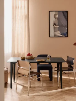 Mesa de comedor de madera de mango Archie, tamaños diferentes