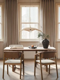 Mesa de comedor de madera de roble Nik, tamaños diferentes