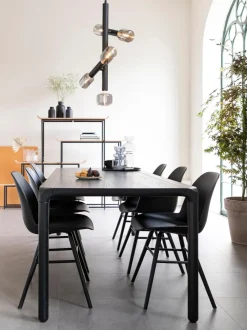 Mesa de comedor de madera Storm, tamaños diferentes