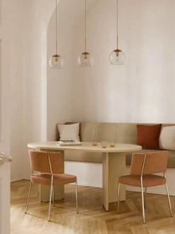 Mesa de comedor ovalada de madera Toni, tamaños diferentes
