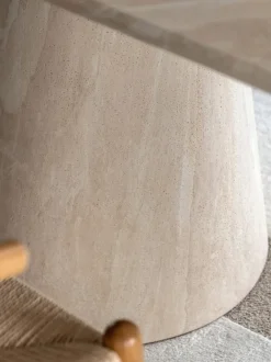 Mesa de comedor ovalada Pedra, 200 x 90 cm