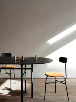 Mesa de comedor ovalada Snaregade, 210 x 95 cm