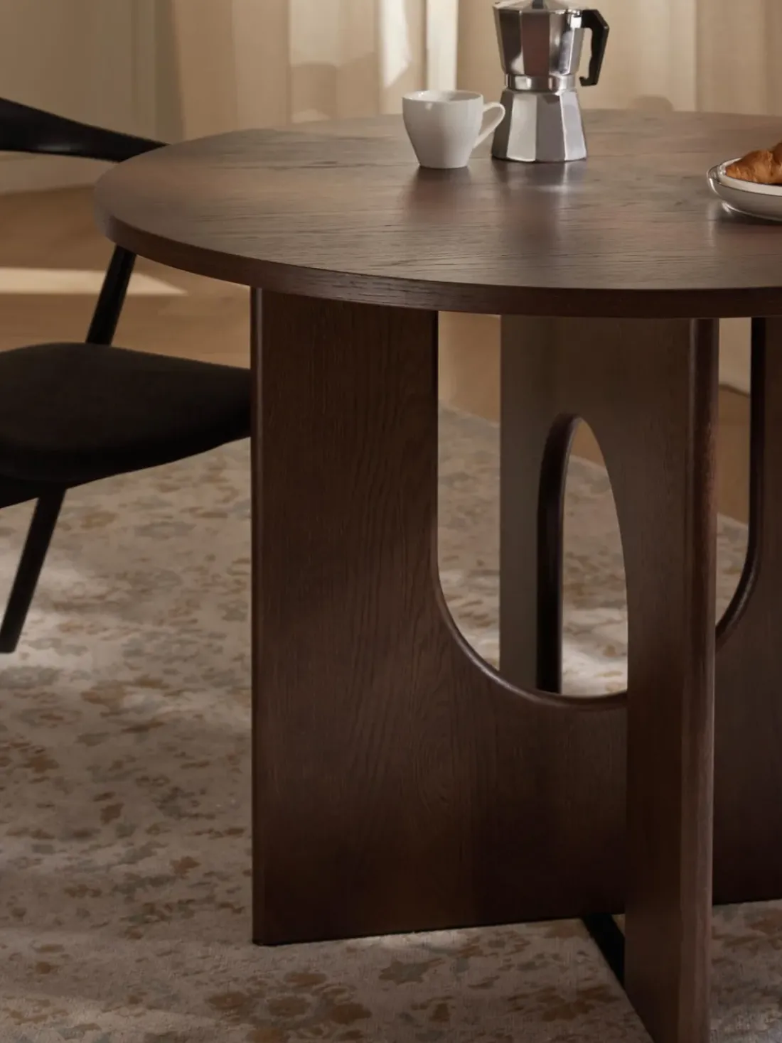 Mesa de comedor redonda Apollo, tamaños diferentes
