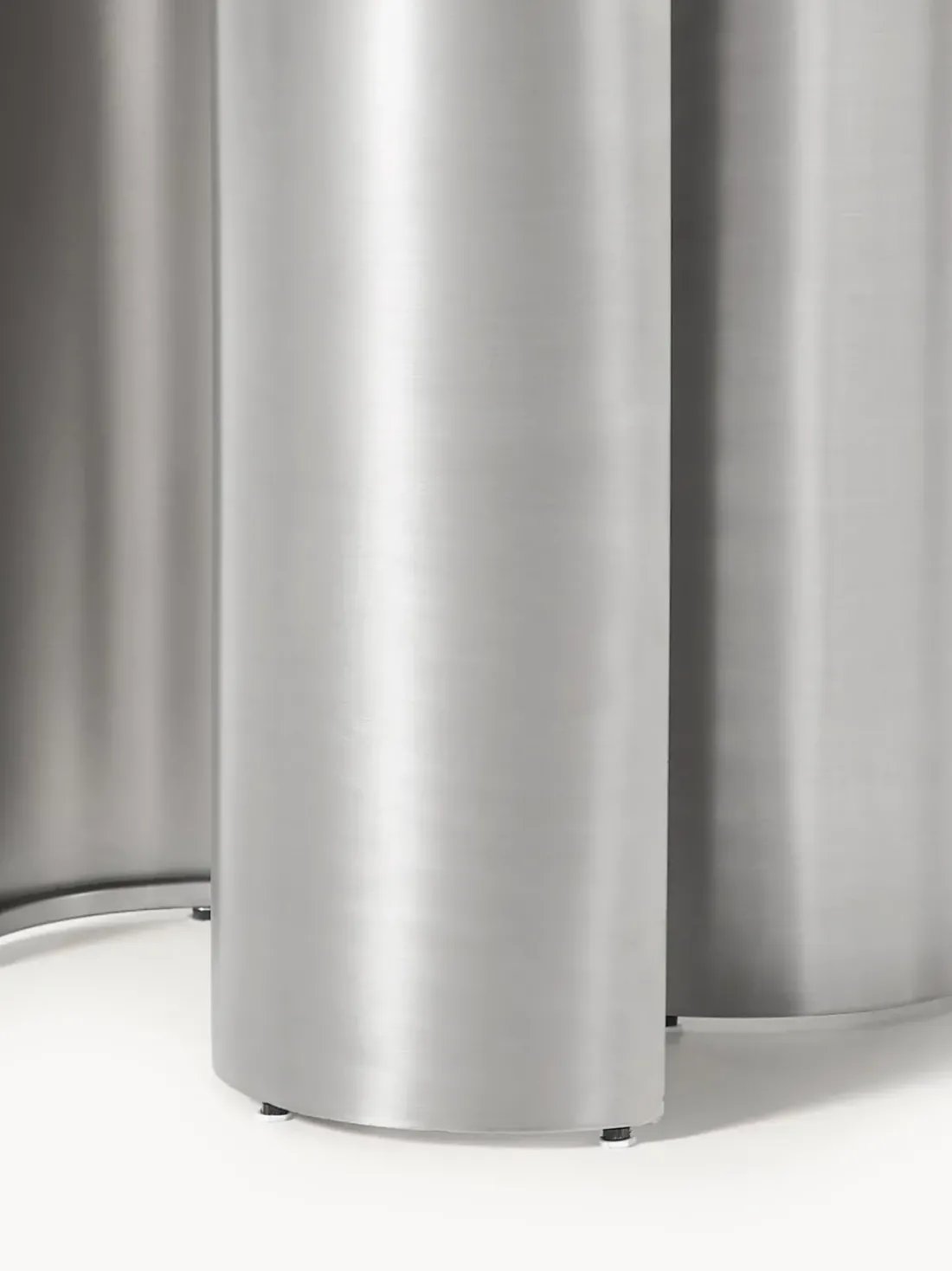 Mesa de comedor redonda con tablero de mármol Noam