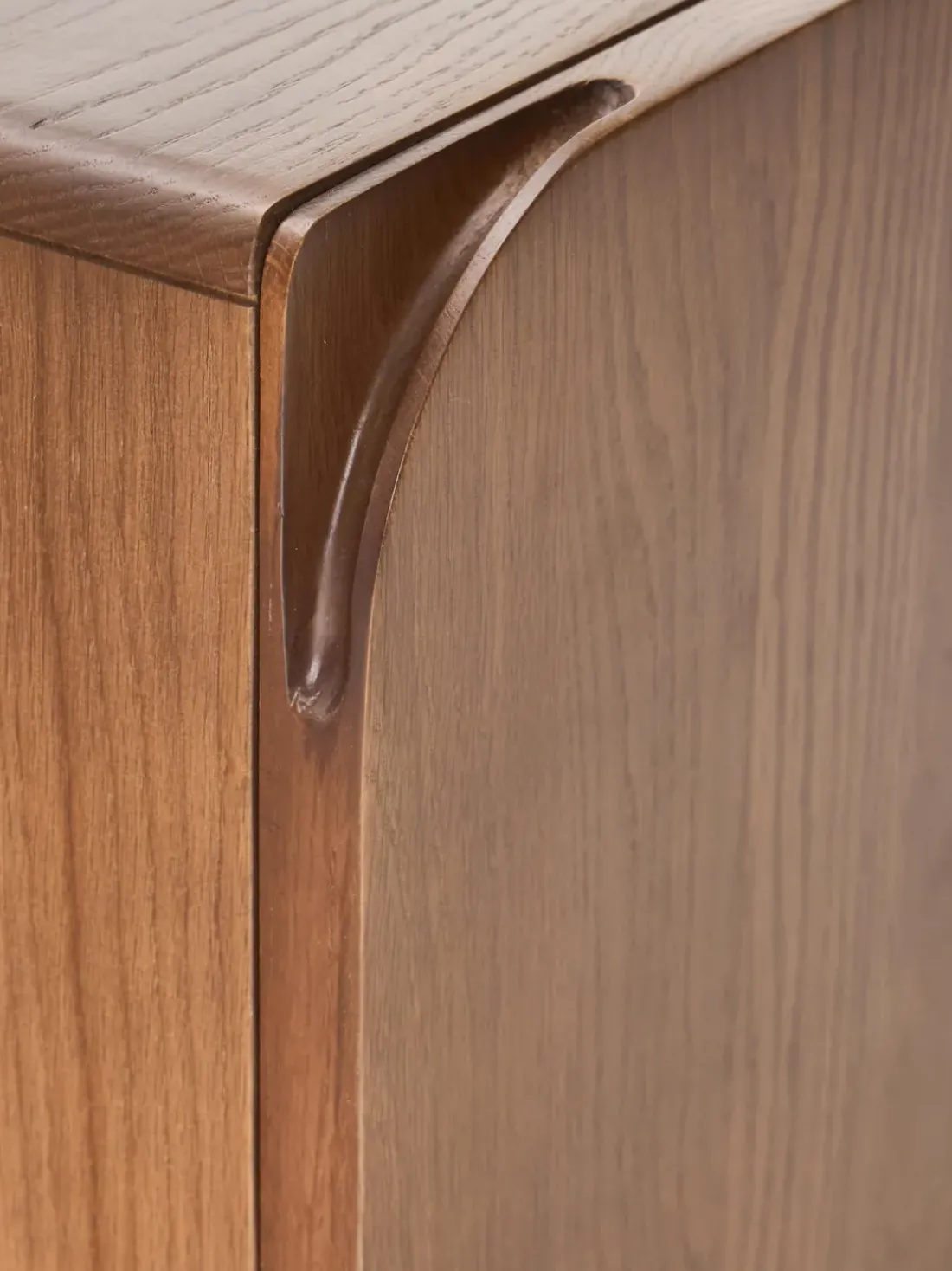 Mesita de noche de madera de roble Cadi