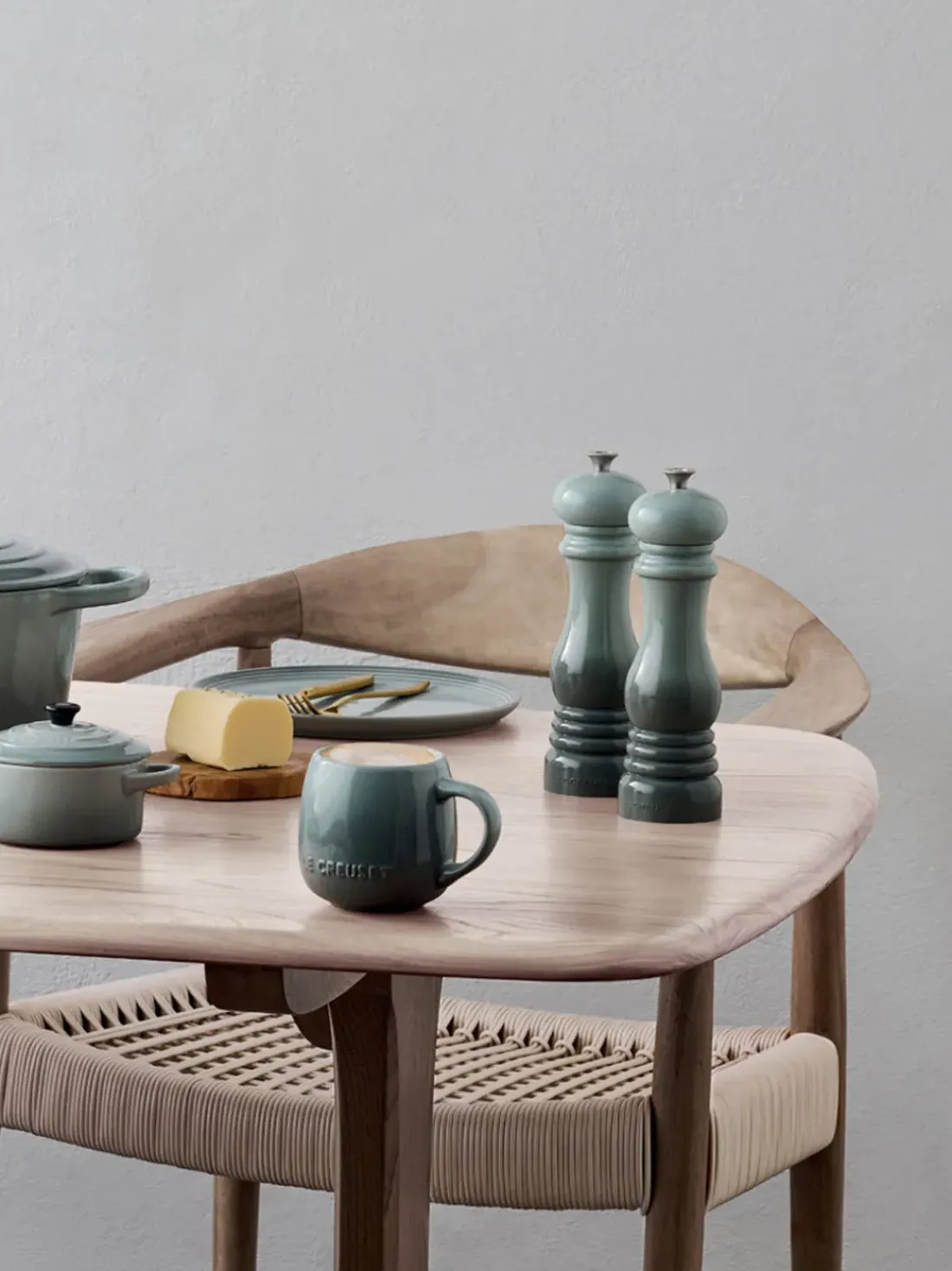 Molinillo de sal con mecanismo de cerámica Creuset