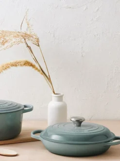 Olla de hierro fundido Signature Collection