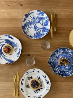 Plato llano de porcelana Classic On Acid
