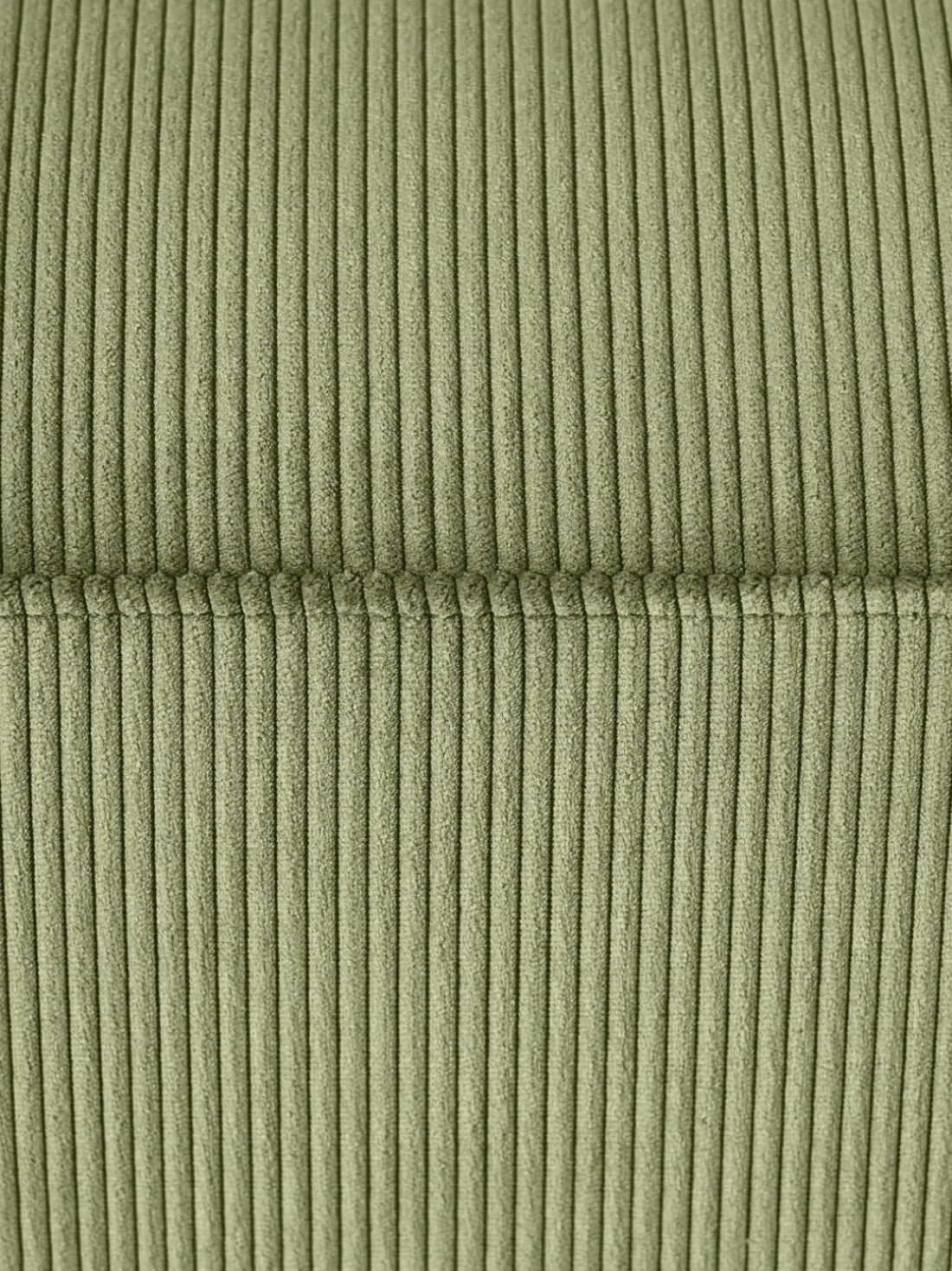 Puf reposapiés de pana Melva, An 99 x F 72 cm