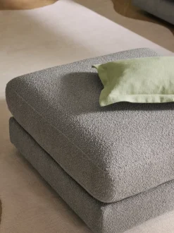 Reposapiés puf en tejido bouclé Tribeca