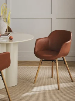 Silla con reposabrazos de cuero sintético Fiji