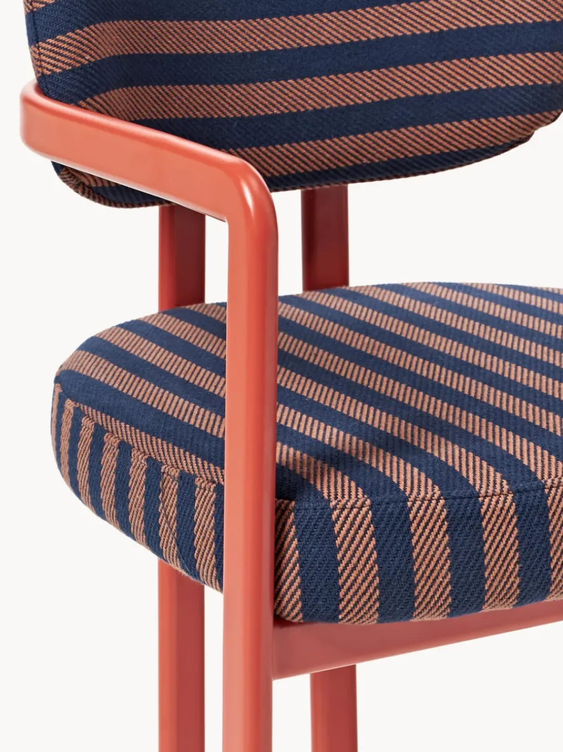 Silla con reposabrazos de diseño DEDAR Milano x Westwing Adrien