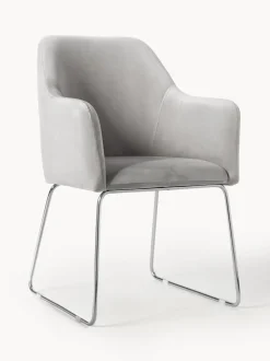 Silla con reposabrazos de terciopelo Isla
