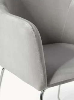 Silla con reposabrazos de terciopelo Isla