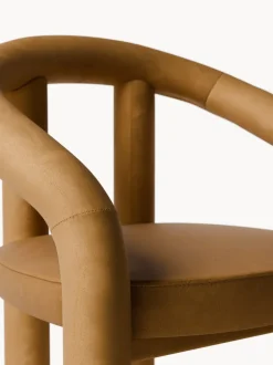 Silla con reposabrazos de terciopelo Calan