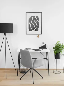 Silla con reposabrazos giratoria Naya