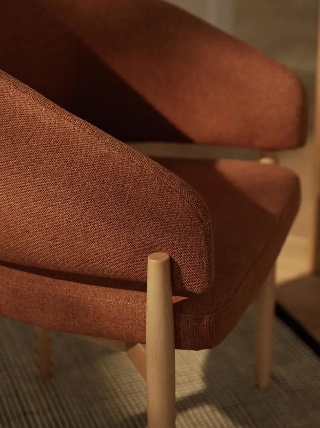 Silla con reposabrazos Nemo