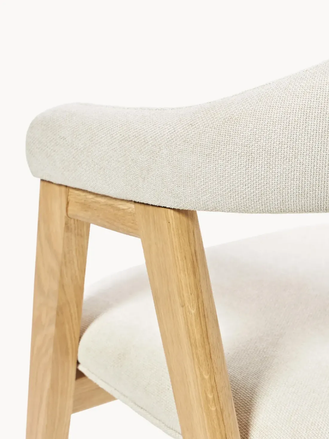 Silla con reposabrazos tapizada Nik