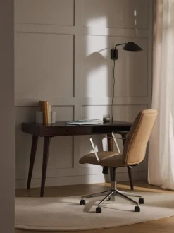Silla de escritorio de cuero sintético con reposabrazos Reto, altura regulable