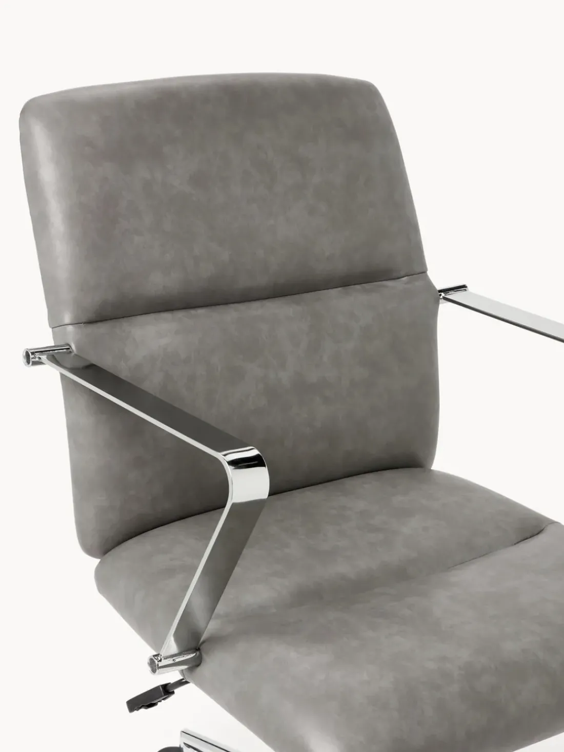 Silla de escritorio de cuero sintético con reposabrazos Reto, altura regulable
