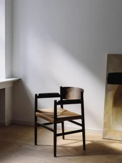 Silla de madera de haya artesanal con asiento tejido Nestor