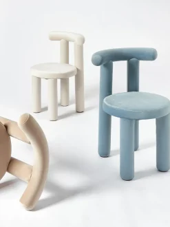 Silla tapizada en terciopelo Calan
