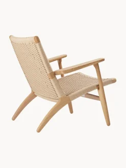 Sillón con asiento y respaldo tejidos a mano CH25