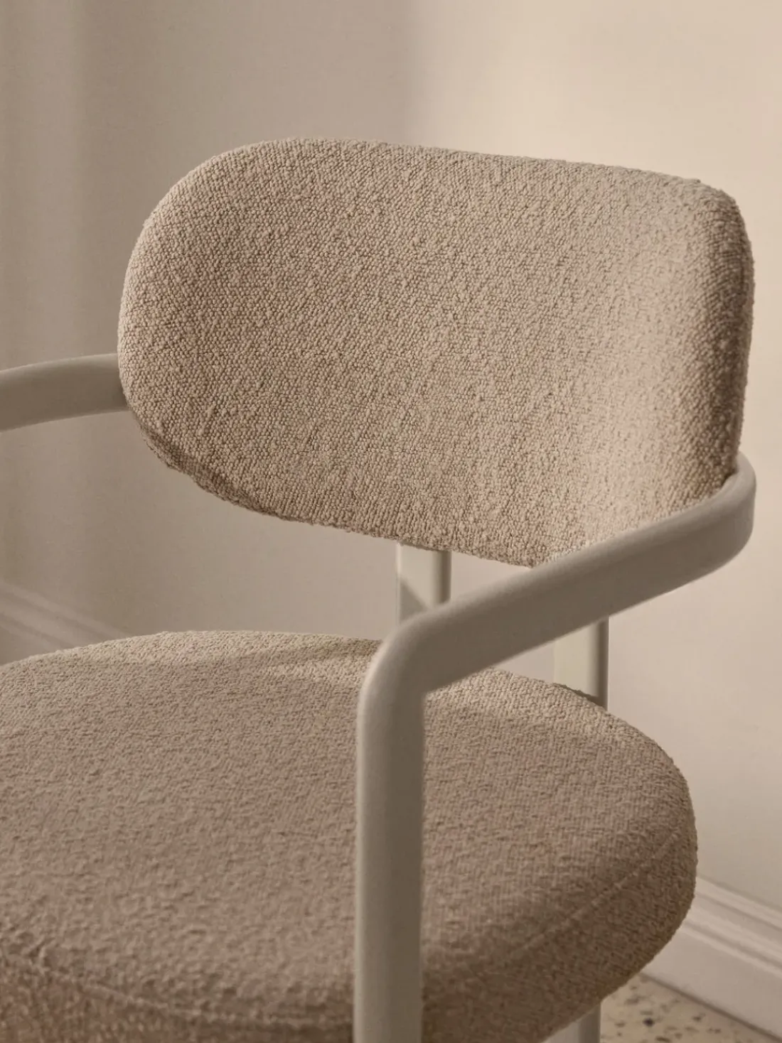 Sillón en tejido bouclé Adrien